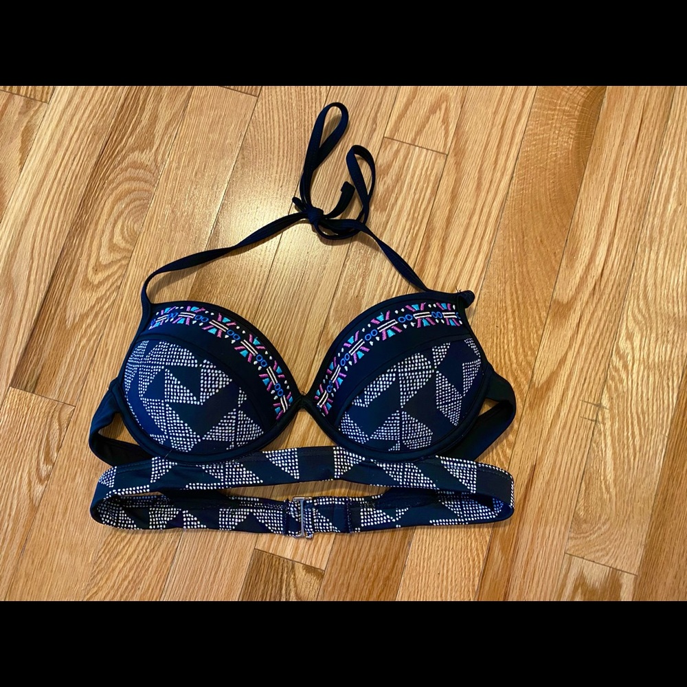 Bikini top